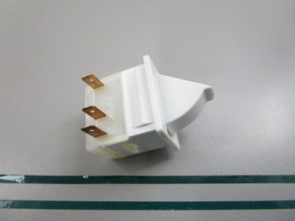 Whirlpool NEW OEM Refrigerator Door Light Fan Switch WP4387911 NOS 0810
