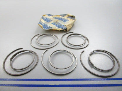 NEW OEM (LOT OF 6) 302222 0302222 OMC Johnson Evinrude Spring 0810