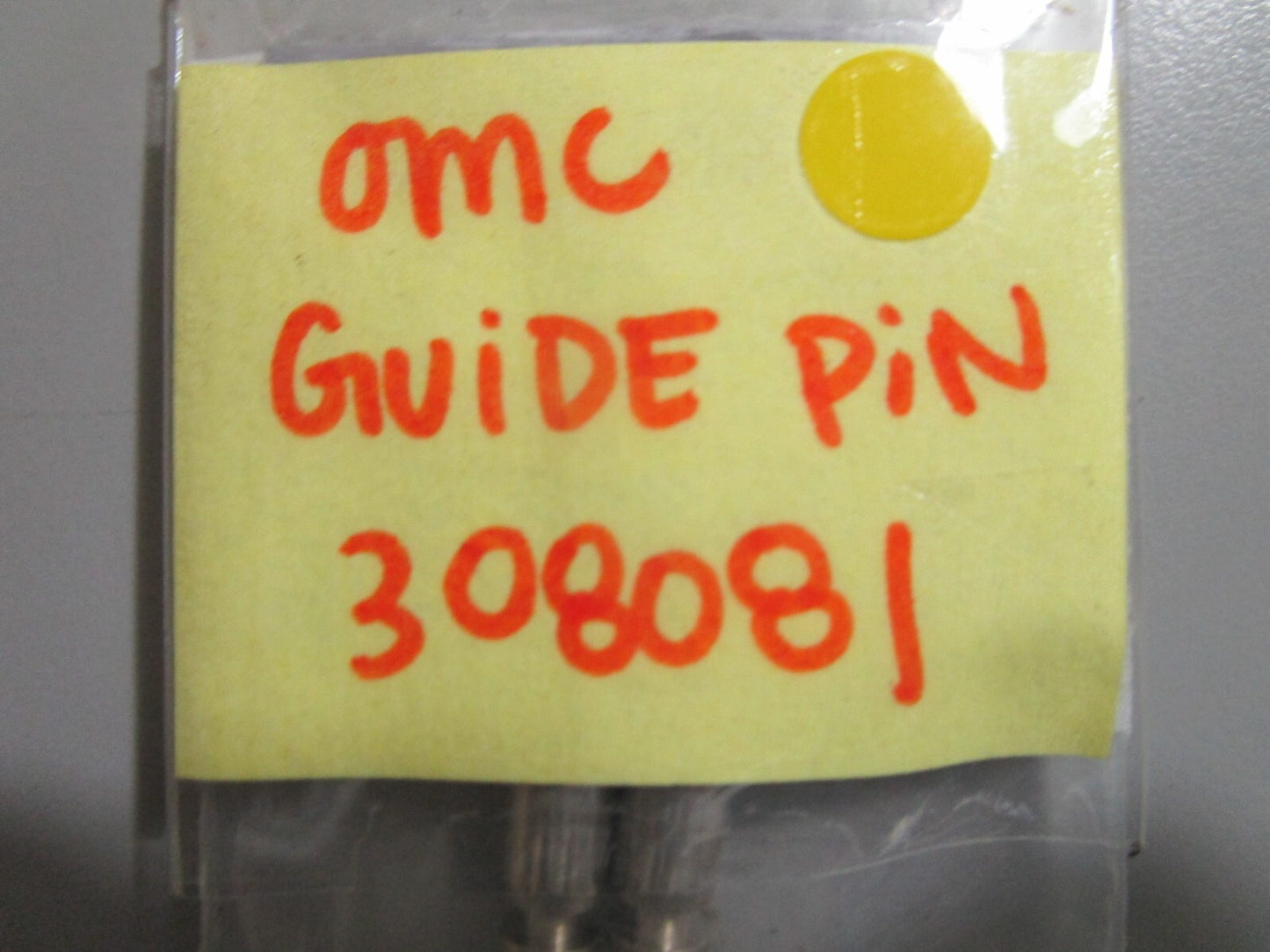 *NEW OEM* (LOT OF 2) 0810 OMC Johnson Evinrude Guide Pin 308081 0308081