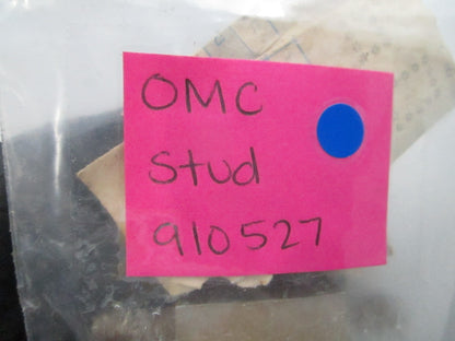 *NEW OEM* 0810 OMC Johnson Evinrude Stud 910527 0910527