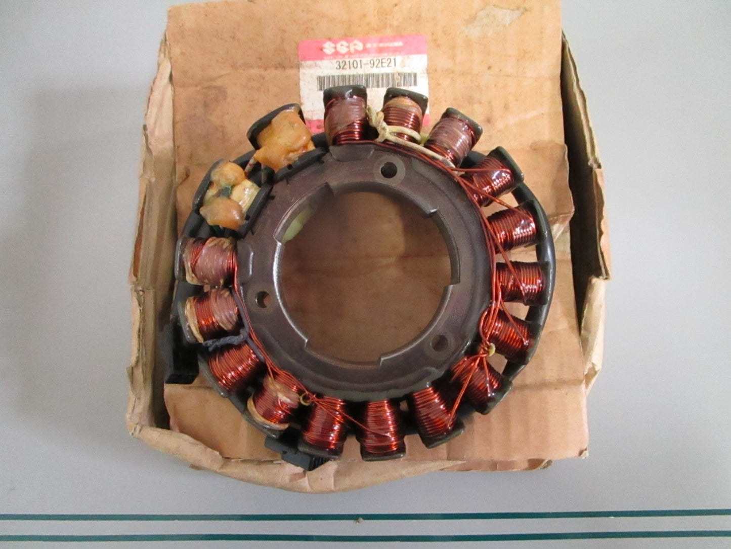 NEW OEM 32101-92E21 Suzuki Stator 0820