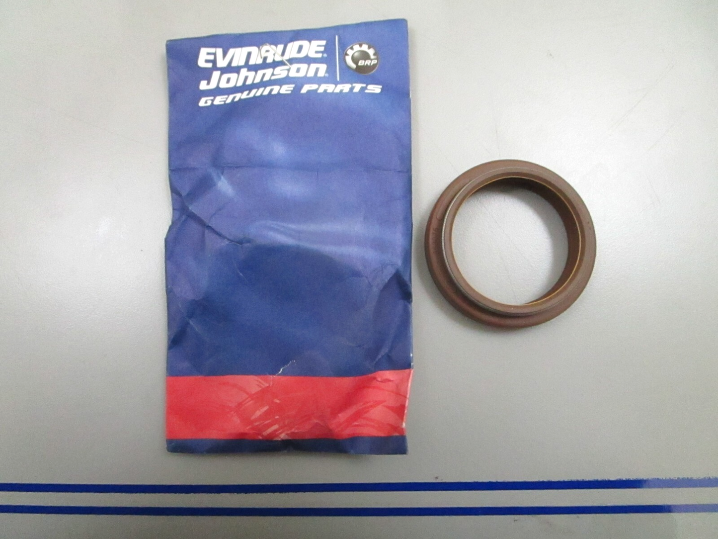 *NEW OEM* 0780 OMC Johnson Evinrude Seal 353076 0353076