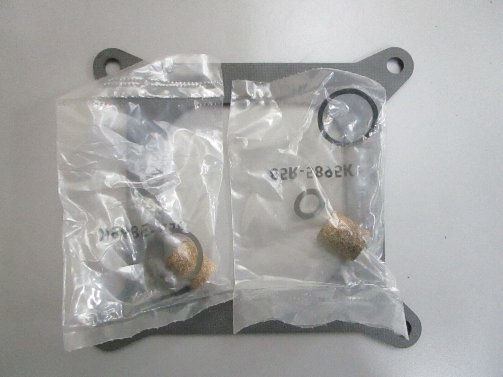 *NEW OEM* 0820 OMC Johnson Evinrude Carburetor Kit 986804 0986804