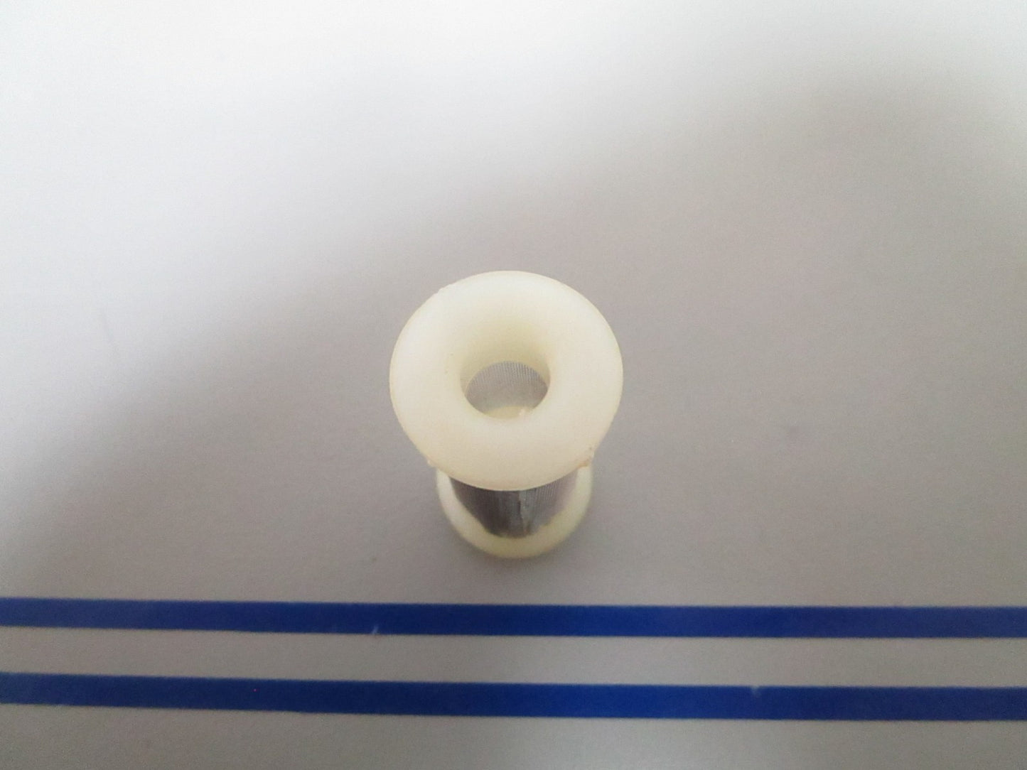NEW OEM 65830-93301 Suzuki Fuel Filter 0810