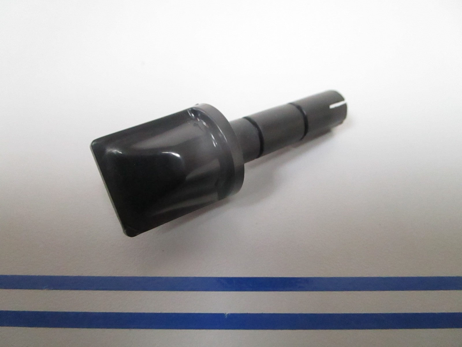 NEW OEM 315708 0315708 OMC Johnson Evinrude Adjusting Knob 0810