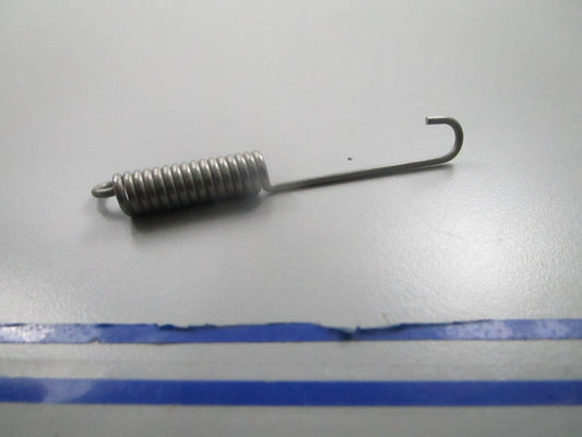 *NEW OEM* 0810 OMC Johnson Evinrude Trail Lock Spring 323142 0323142