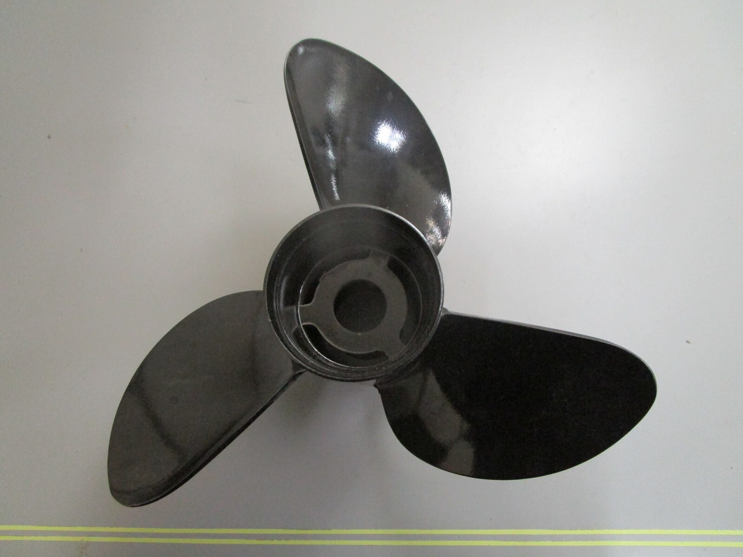 *NEW* 0820 Turning Point 40, 48, 50, 55, 65, 75HP 11¾ × 17 Propeller H2-1117