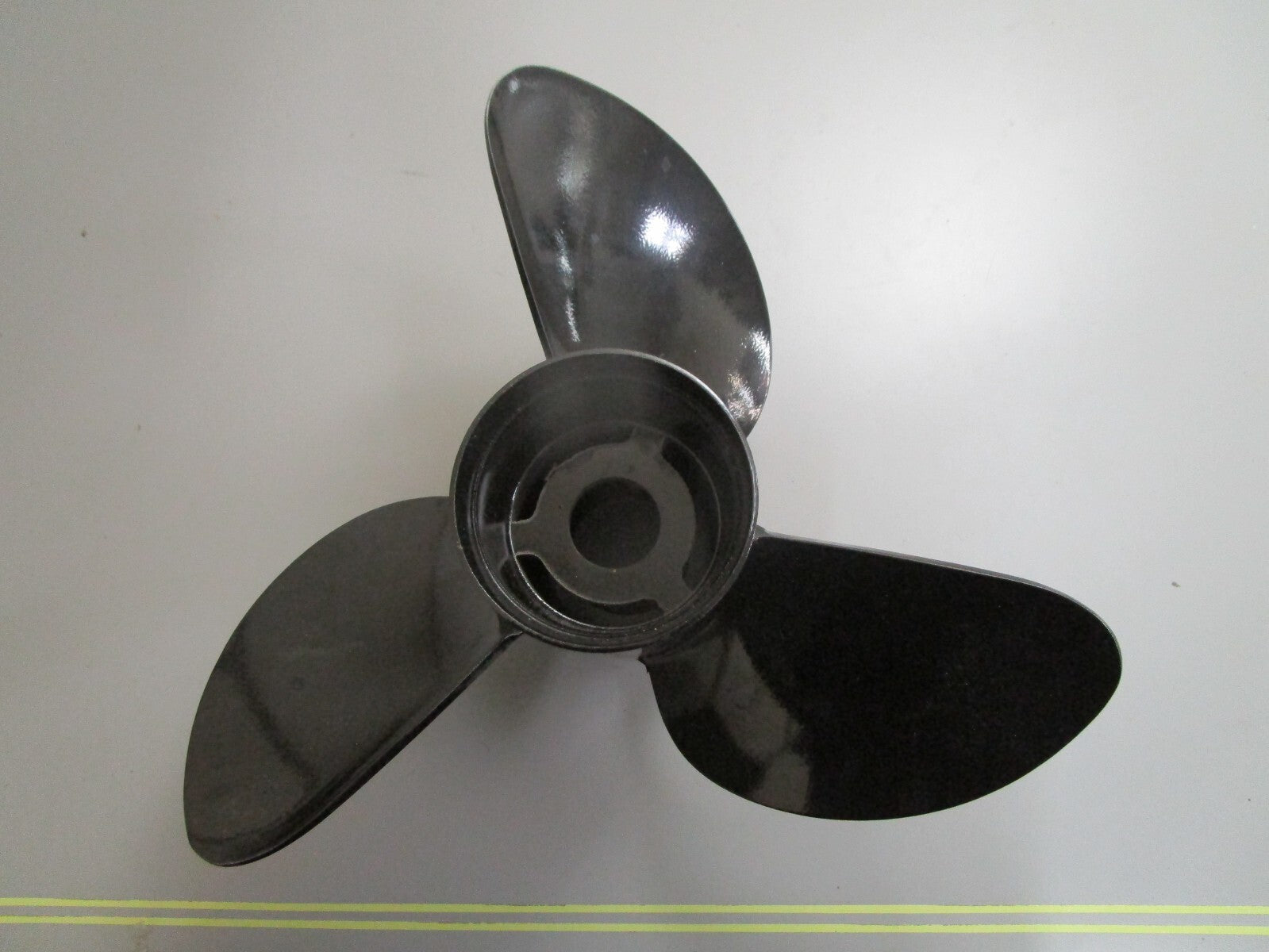 *NEW* 0820 Turning Point 40, 48, 50, 55, 65, 75HP 11¾ × 17 Propeller H2-1117