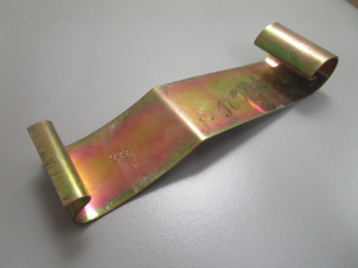 *NEW OEM* 0810 Volvo Penta Clamp 848620