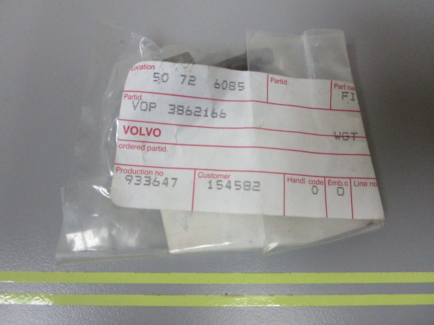 *NEW OEM* 0810 Volvo Penta Fitting 3862166