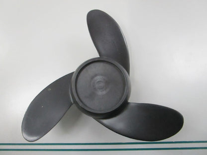 NEW OEM 195050 Eska 3-Blade Propeller 0810