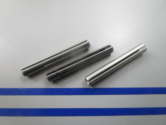 NEW OEM (LOT OF 3) 309686 0309686 OMC Johnson Evinrude Roll Pin 0810