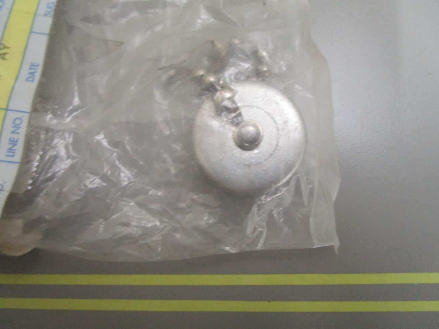 *NEW OEM* 0810 OMC Johnson Evinrude Cap Assembly 172916