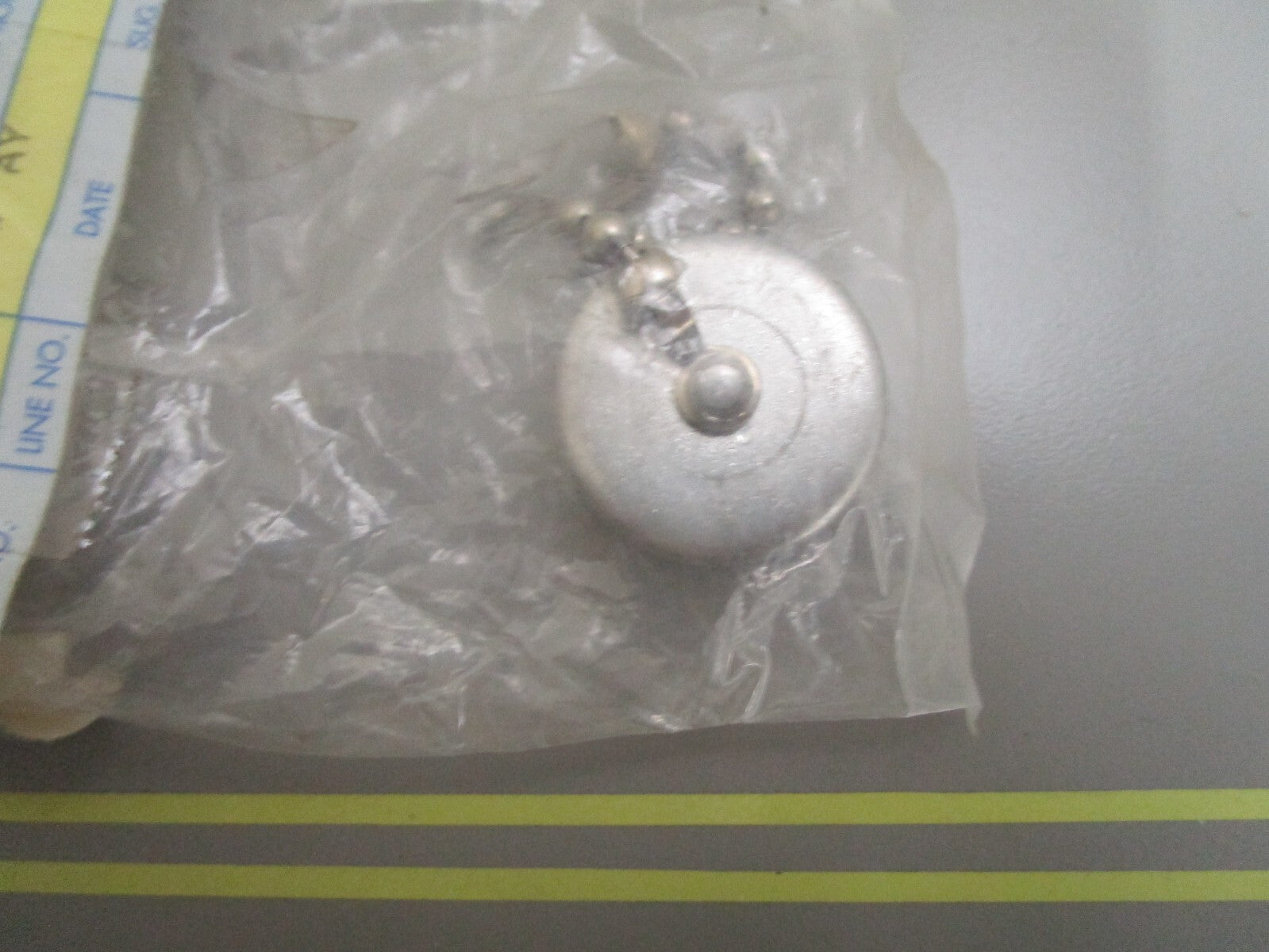 *NEW OEM* 0810 OMC Johnson Evinrude Cap Assembly 172916