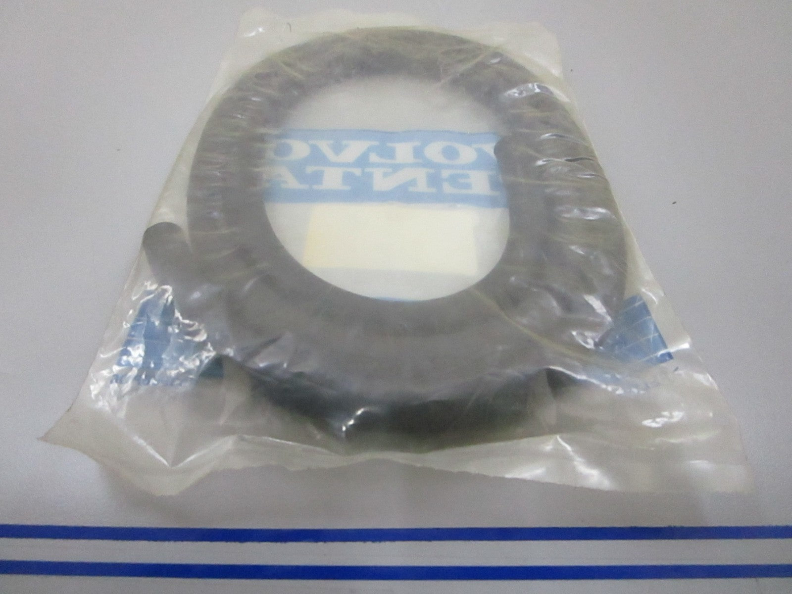 *NEW OEM* 0810 Volvo Penta Seal 3852550 3852550-7