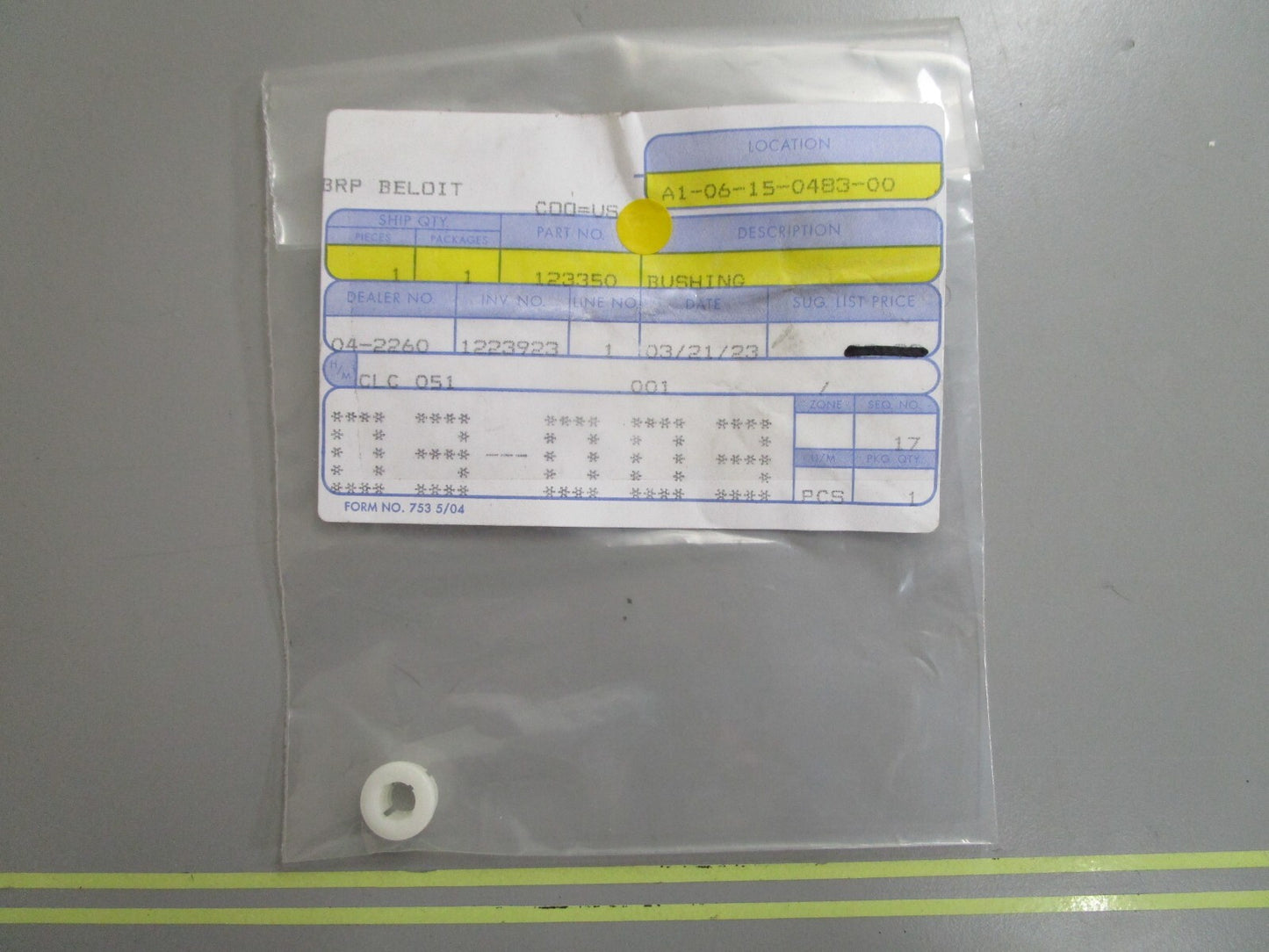 *NEW OEM* 0810 OMC Johnson Evinrude Bushing 123350 0123350