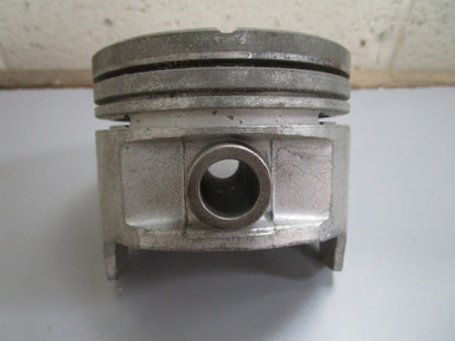 *NEW OEM* 0820 GM Piston 3816974 3796494