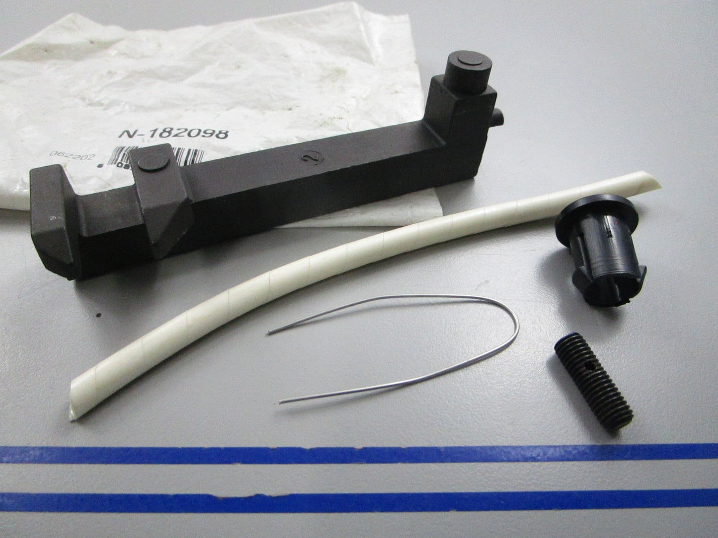 NEW N-182098 Sierra Shift Cable Connector 0810