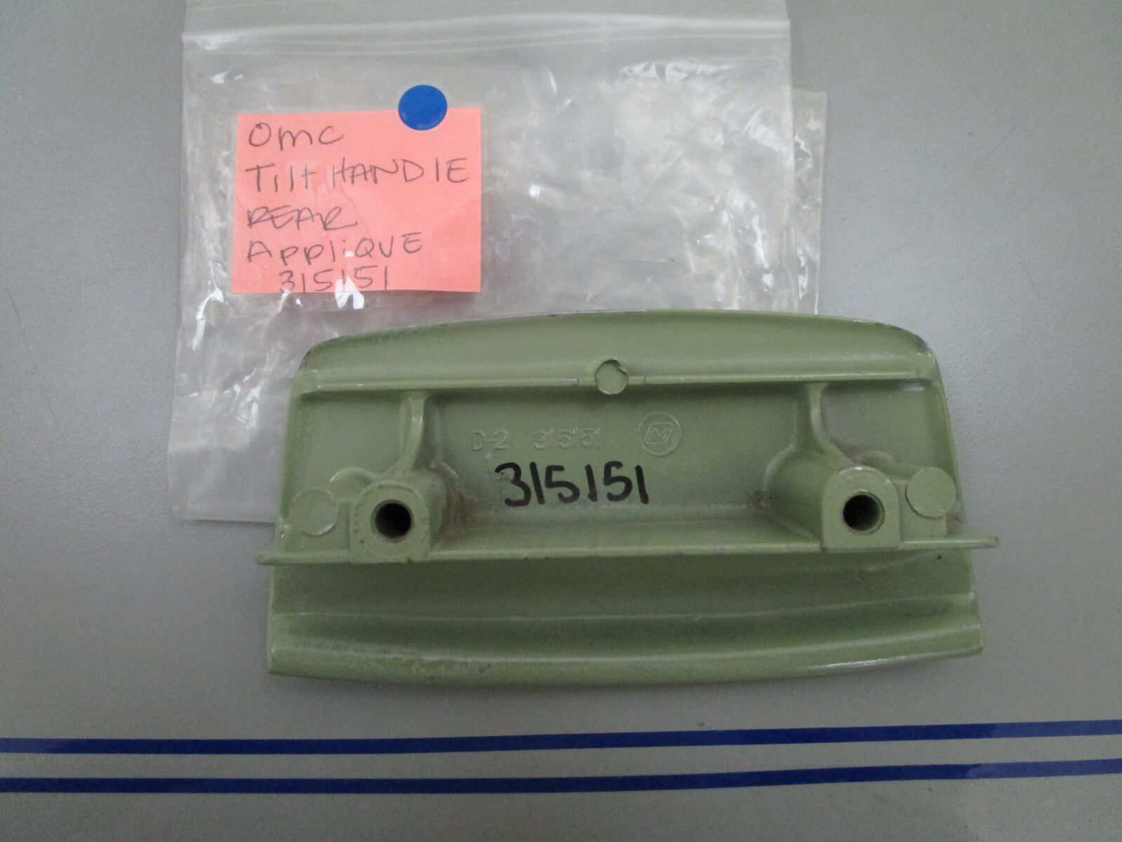 *NEW OEM* 0810 OMC Johnson Evinrude Tilt Handle Rear Applique 315151 0315151