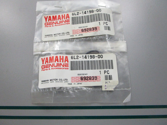 NEW OEM (LOT OF 2) 6L2-14198-00-00 Yamaha Gasket 0810
