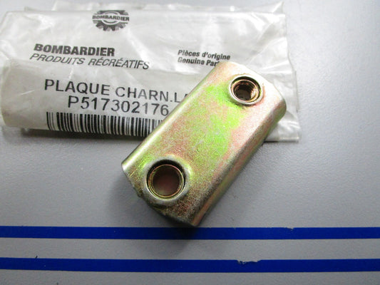 *NEW* 0810 Ski-Doo Hinge Plate 517302176