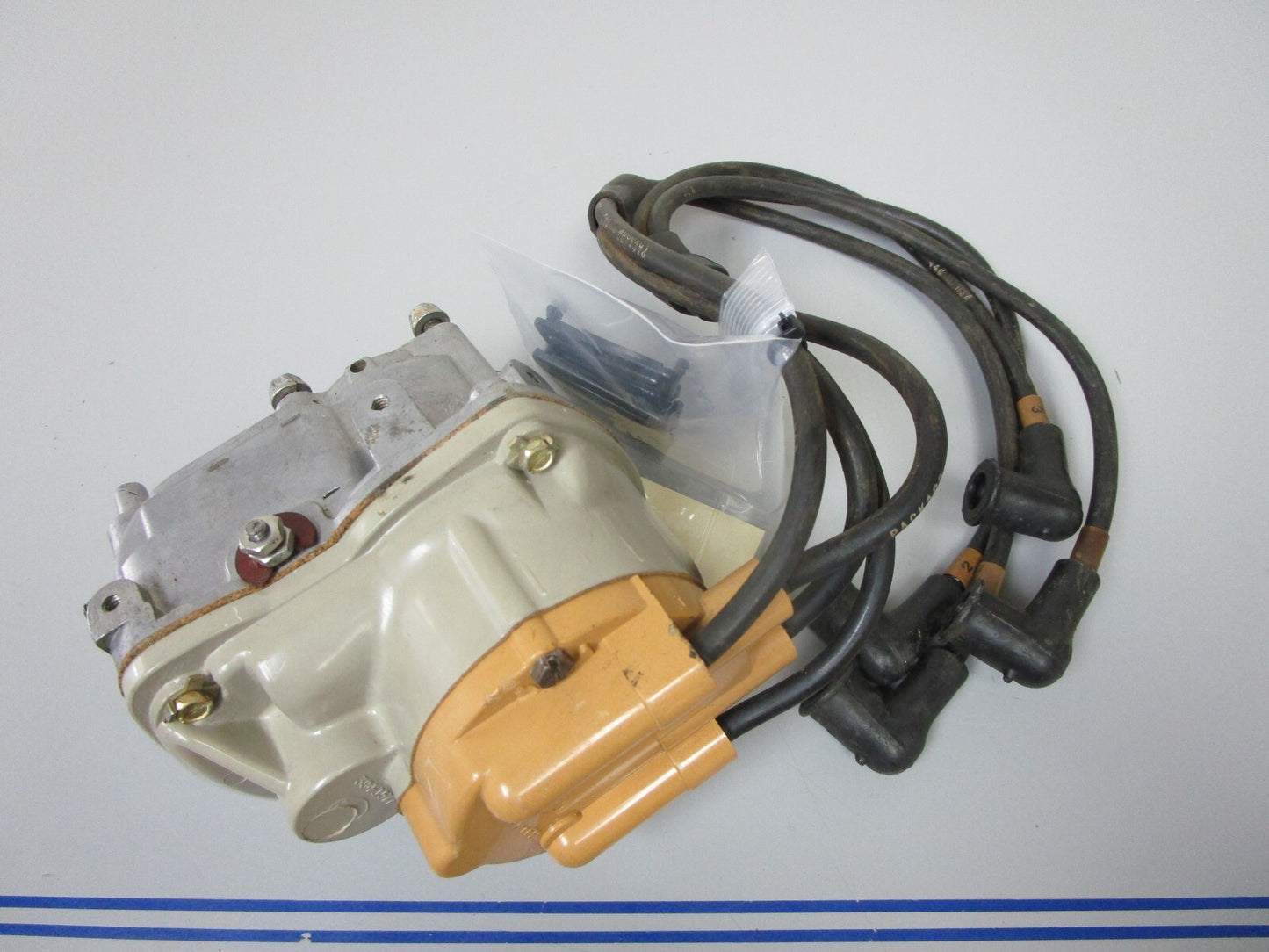 *NEW OEM* 0720 Mercury Kiekhaefer Magneto Distributor 4D-4 394-1577 394-1561