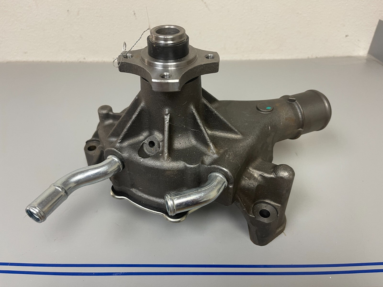 *NEW OEM* 0720 Gates Water Pump Assembly 43315