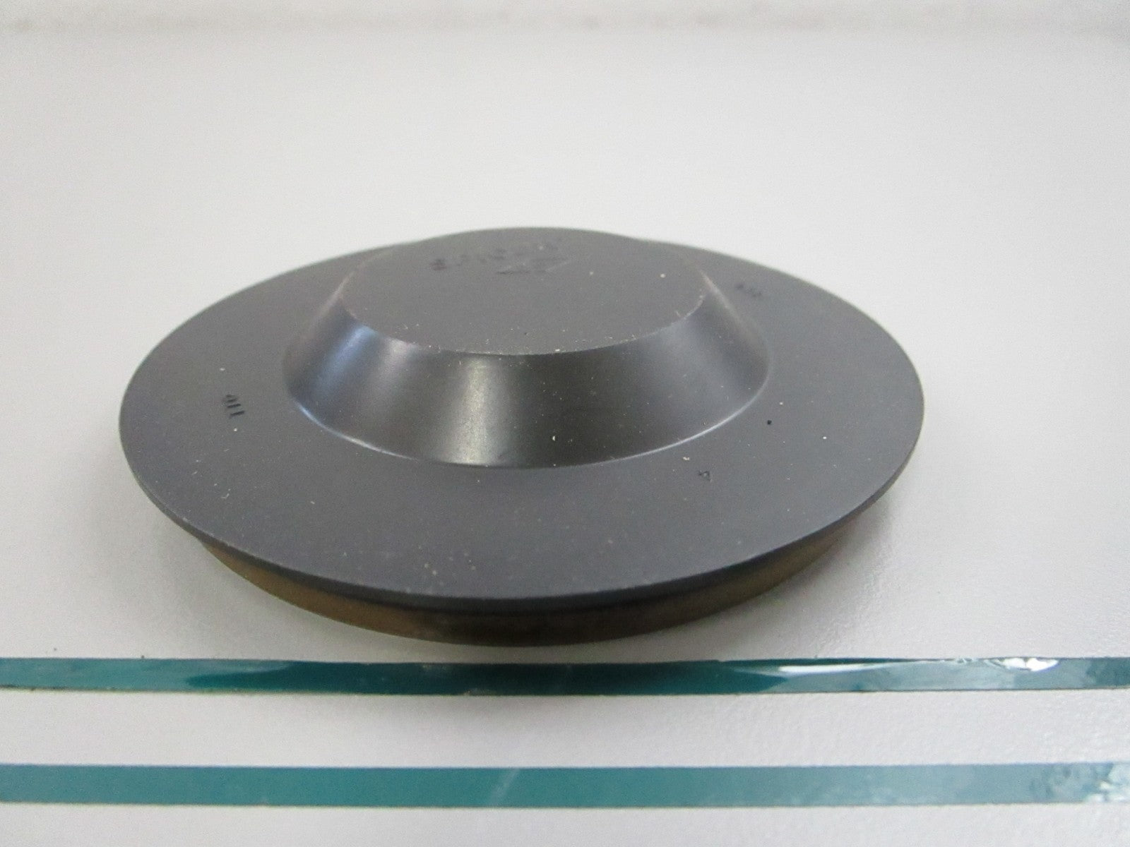 John Deere NEW OEM Plug LVU19403 3320 3520 3720 4200 4300 4400 4700 NOS 0810