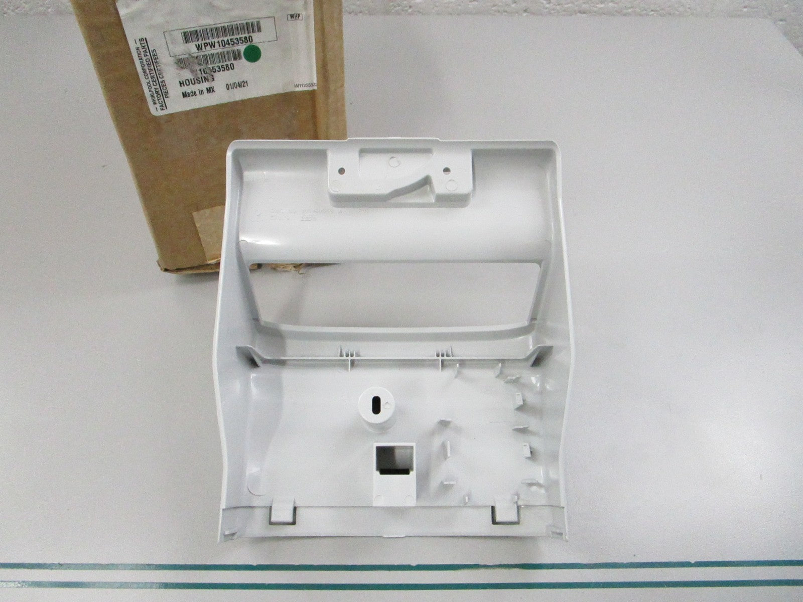 NEW OEM WPW10453580 Whirlpool Housing 0810