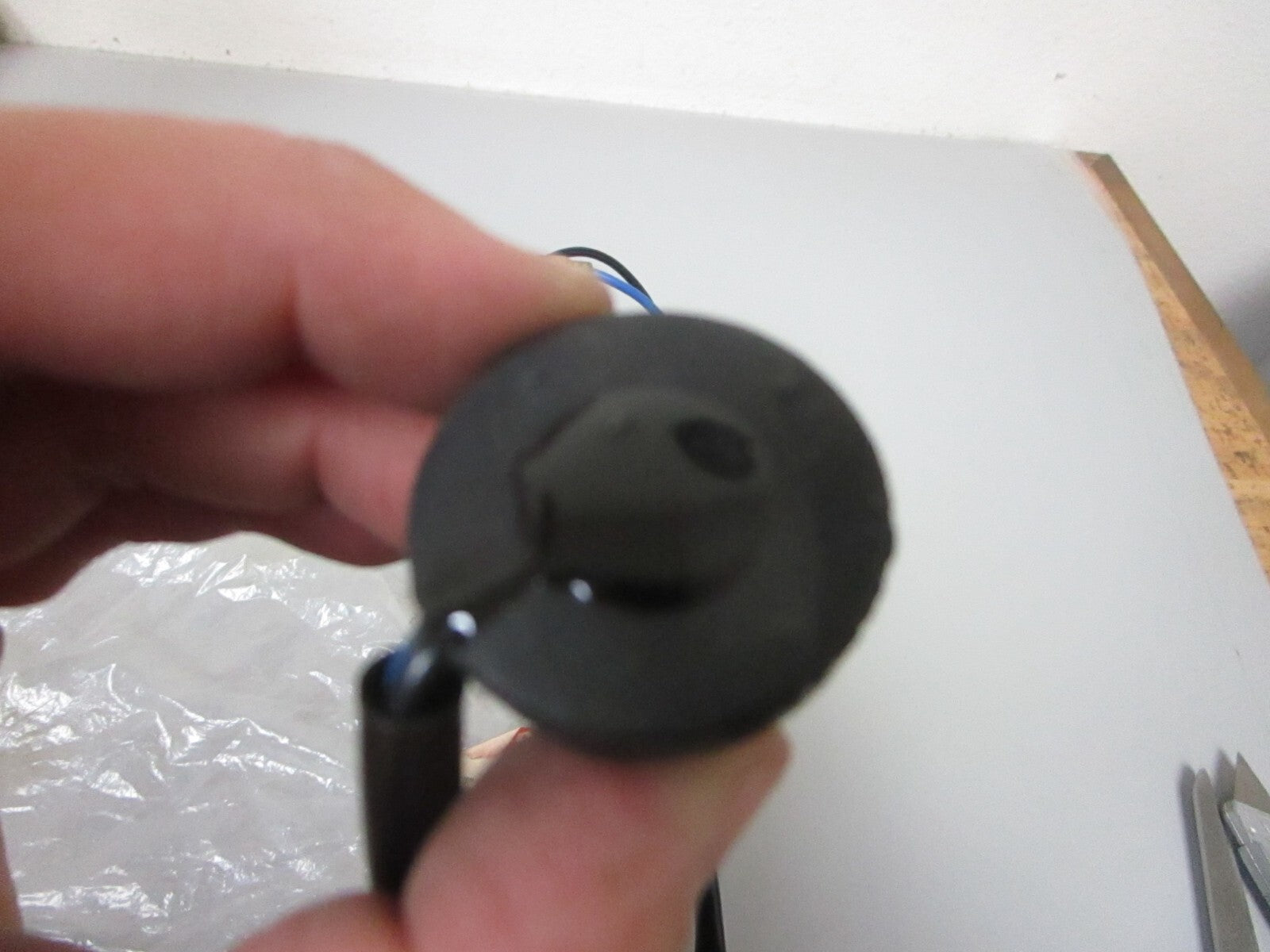 *NEW OEM* 0720 Suzuki 75 85hp 1983 1984 1985 Oil Level Switch Sensor 34860-95510