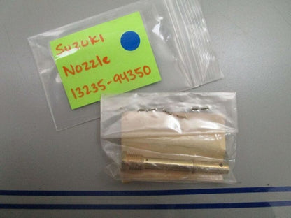 *NEW OEM* 0770 Suzuki Nozzle 13235-94350