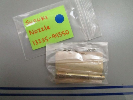 *NEW OEM* 0770 Suzuki Nozzle 13235-94350