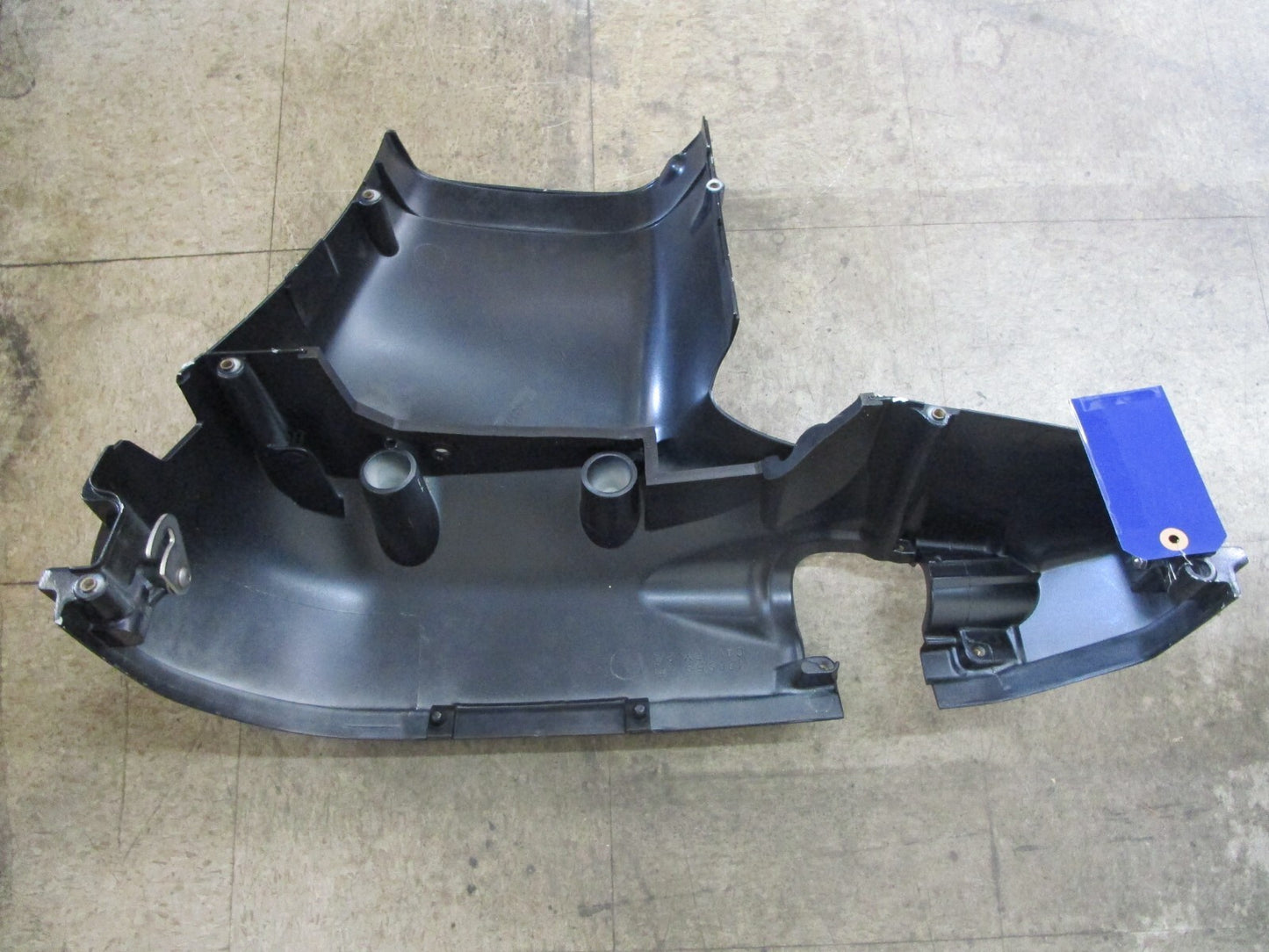 *NEW OEM* 0820 OMC Johnson Evinrude STBD Lower Engine Cowling Cover 438488