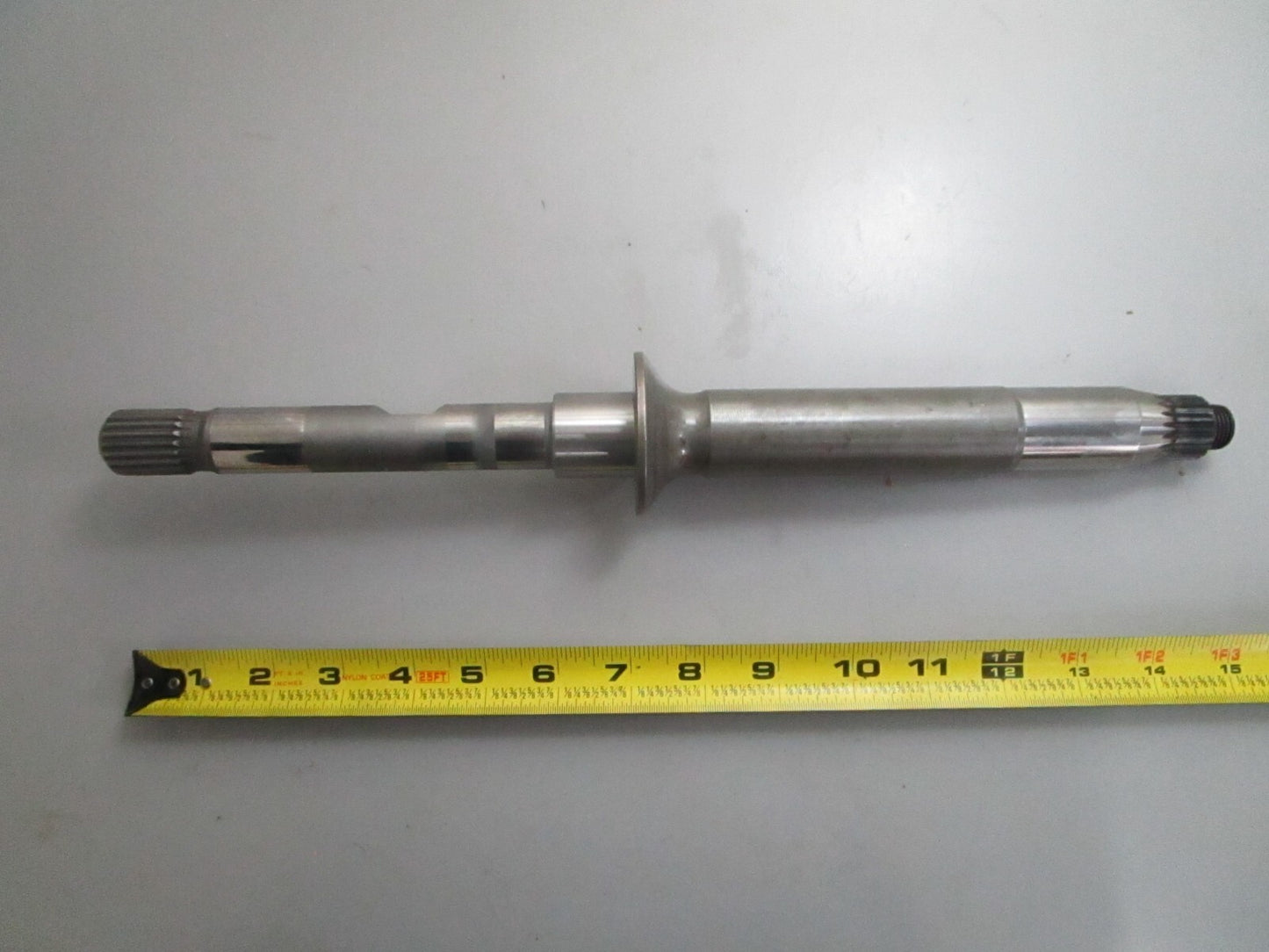 *NEW OEM* 0820 OMC Johnson Evinrude Drive Shaft 375377 0357377