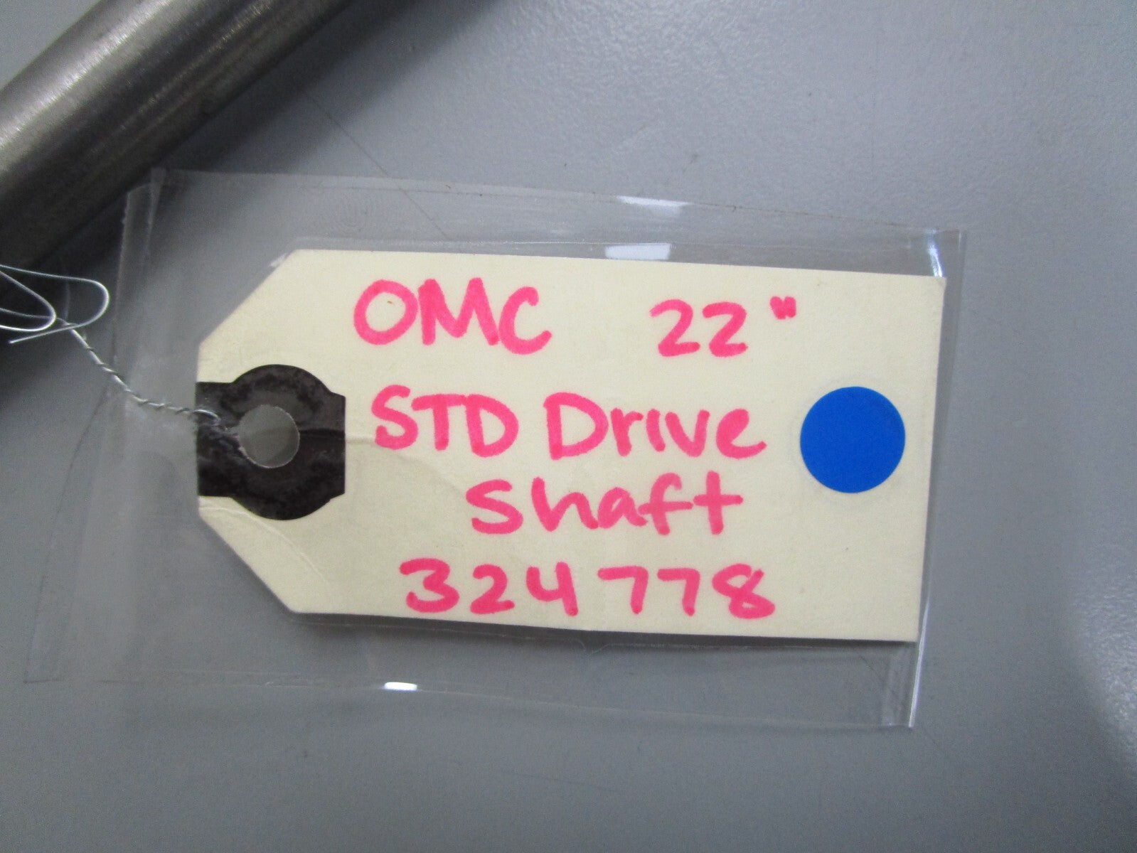 *NEW OEM* 0820 OMC Johnson Evinrude 22" Standard Drive Shaft Ay 324778 0324778