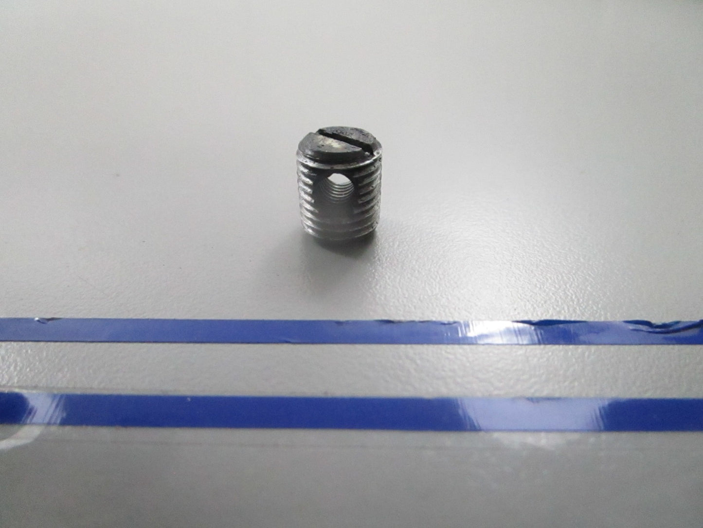 *NEW OEM* 0810 Mercury Quicksilver Pivot 74897