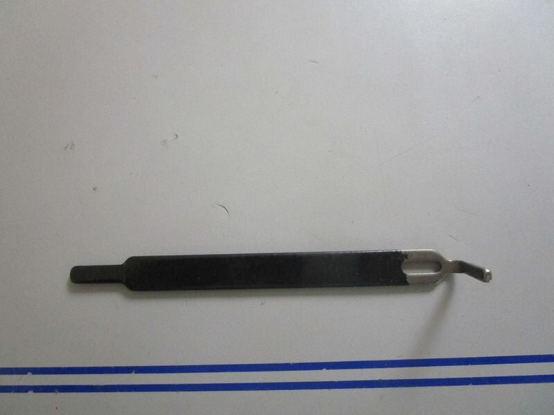 *NEW OEM* 0770 OMC Johnson Evinrude Neutral Lock Plate 123280 0123280