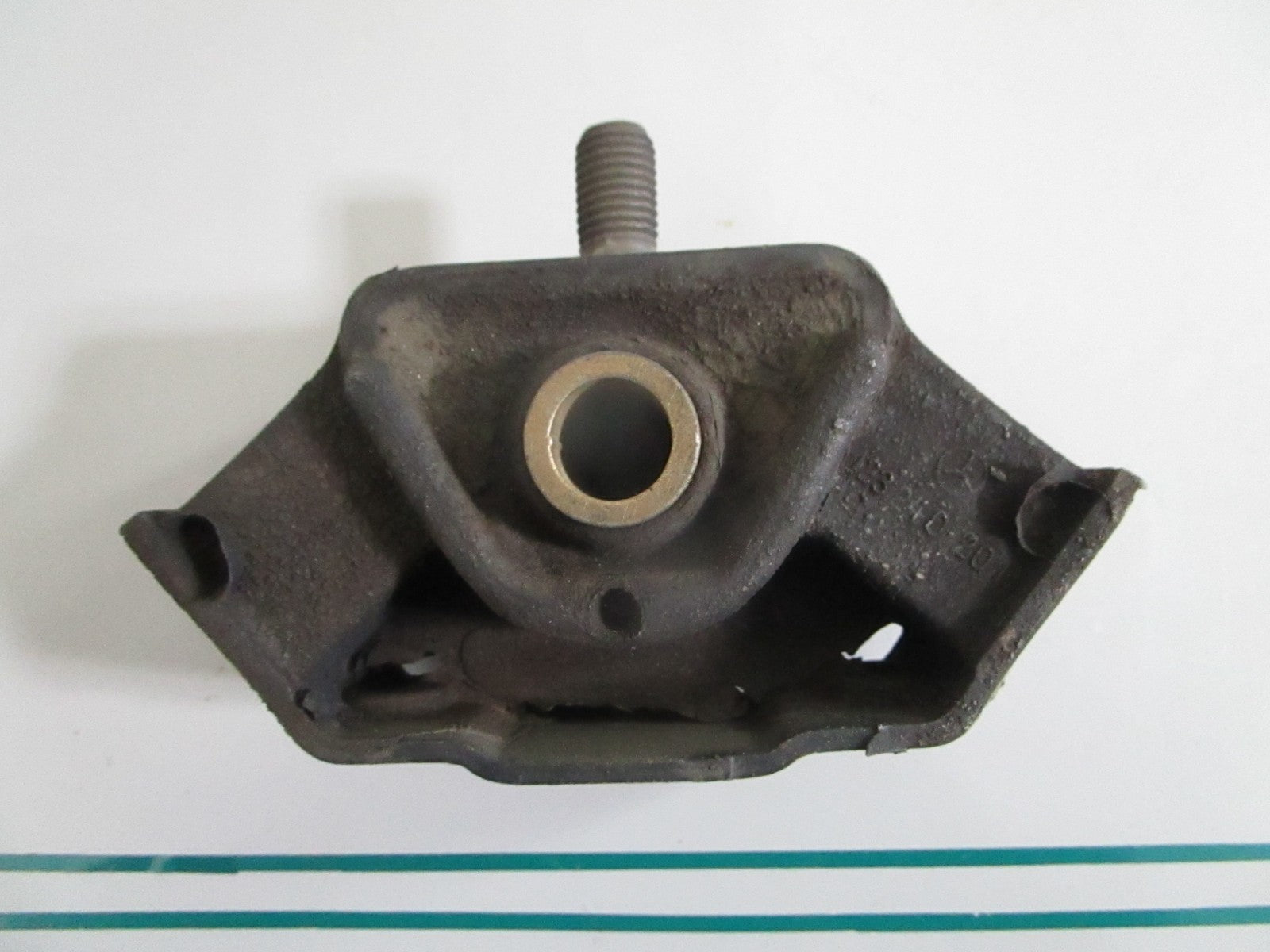NEW OEM 123402018 Mercedes-Benz Transmission Mount 0820
