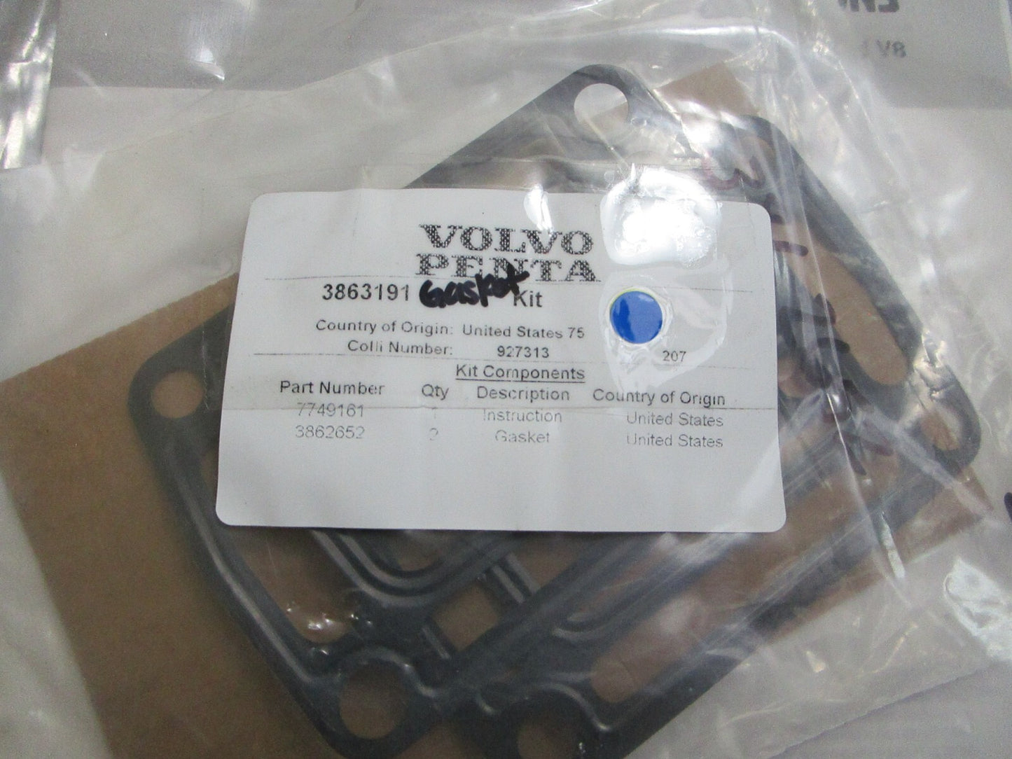 *NEW OEM* 0720 Volvo Penta Gasket Kit 3863191