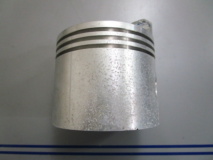 *NEW OEM* 0820 OMC Johnson Evinrude .040 Piston 378108 0378108 307075