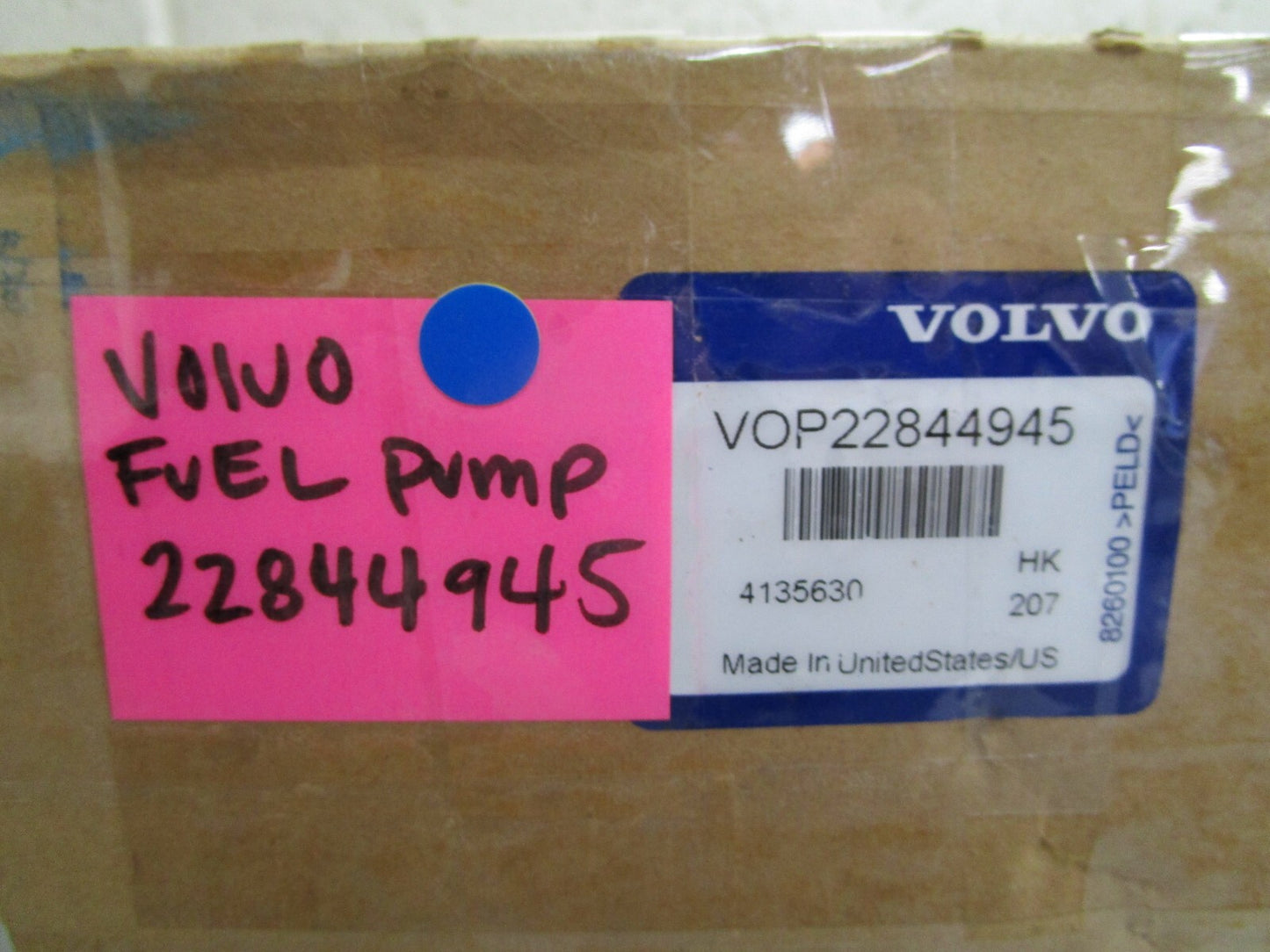*NEW OEM* 0820 Volvo Penta Fuel Pump 22844945