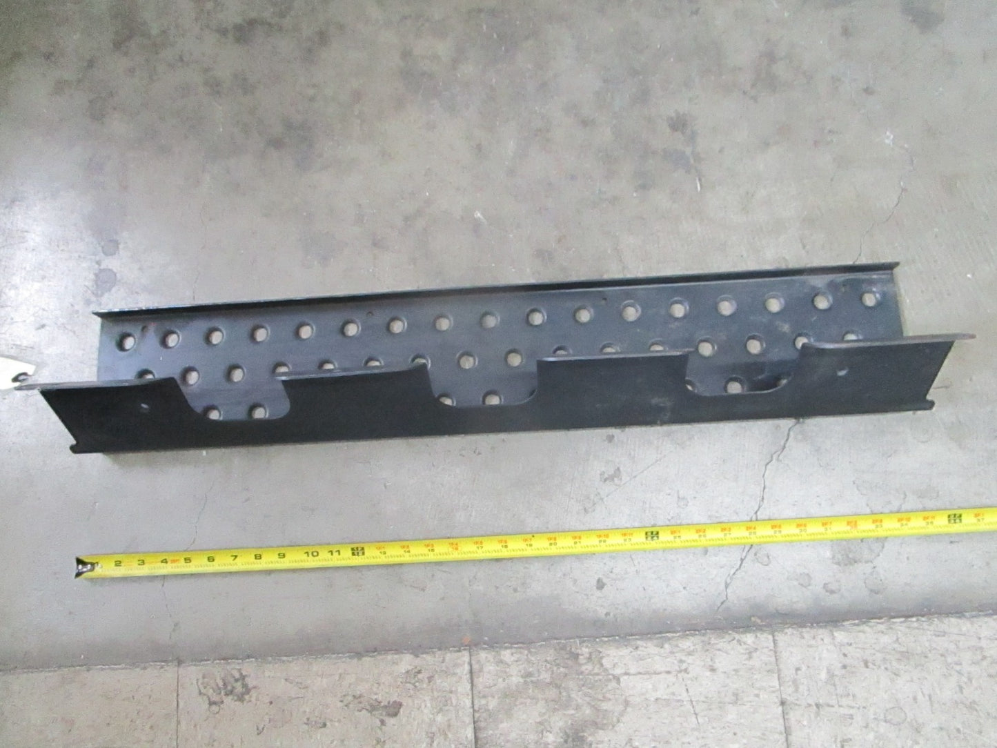 *NEW OEM* 0820 Bobcat Step 6706719