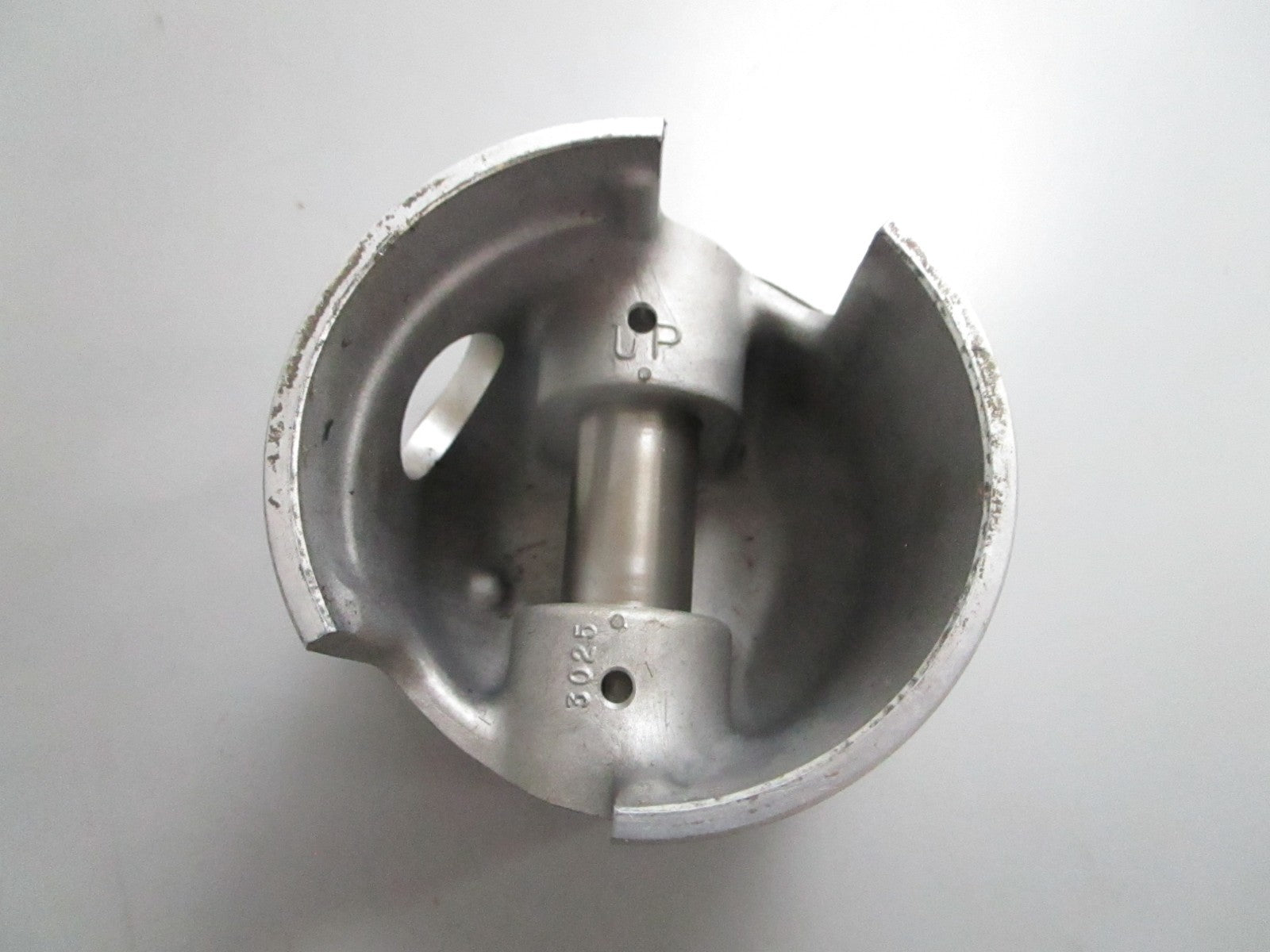 *NEW* 0820 Wiseco Port Piston Assy 3025P2 For: OMC