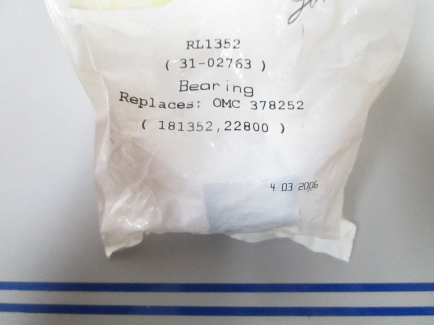 NEW RL1352 Replaces: 318252 18-1352 31-02763 Red Line Bearing  0810