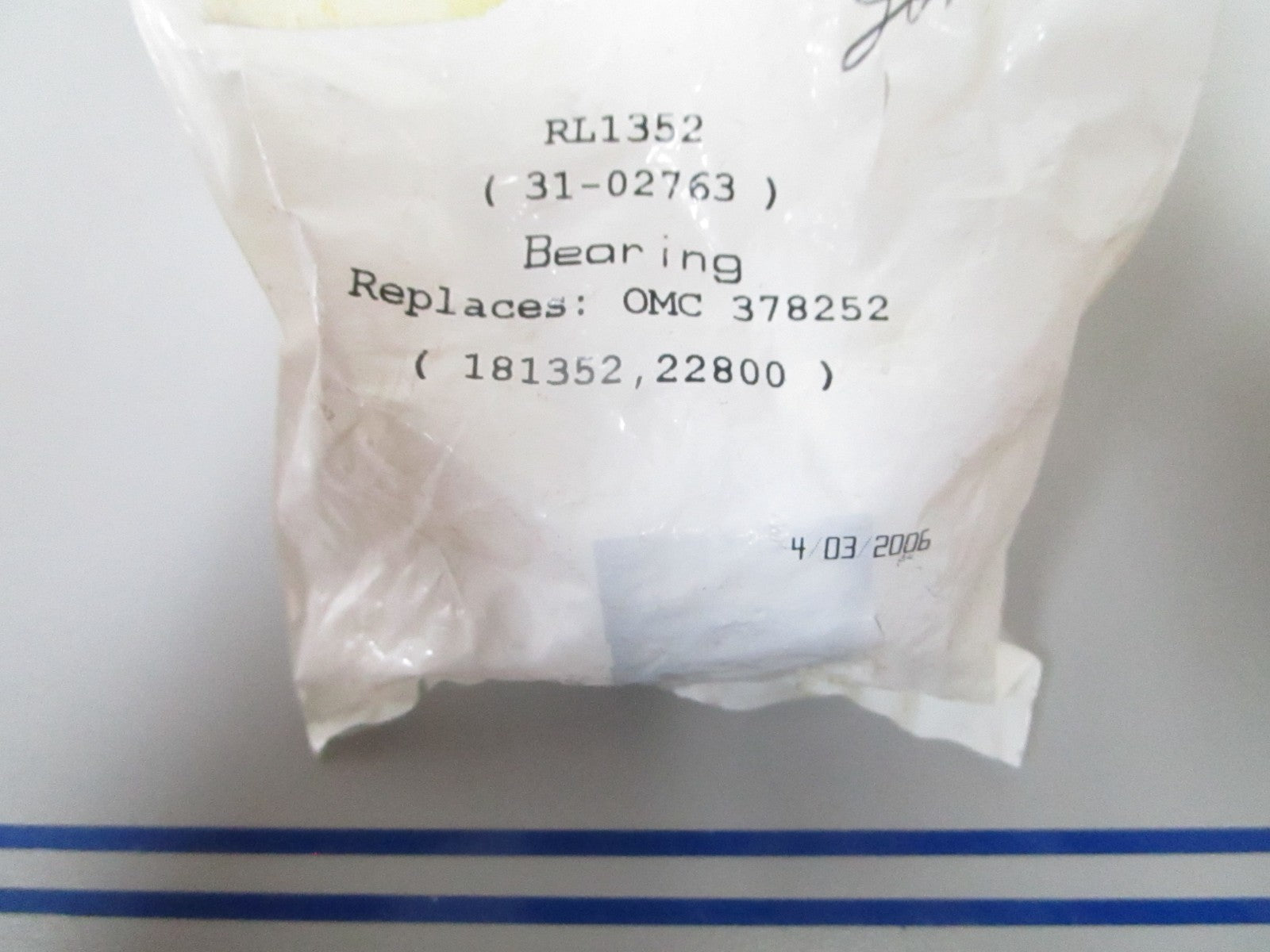 NEW RL1352 Replaces: 318252 18-1352 31-02763 Red Line Bearing  0810