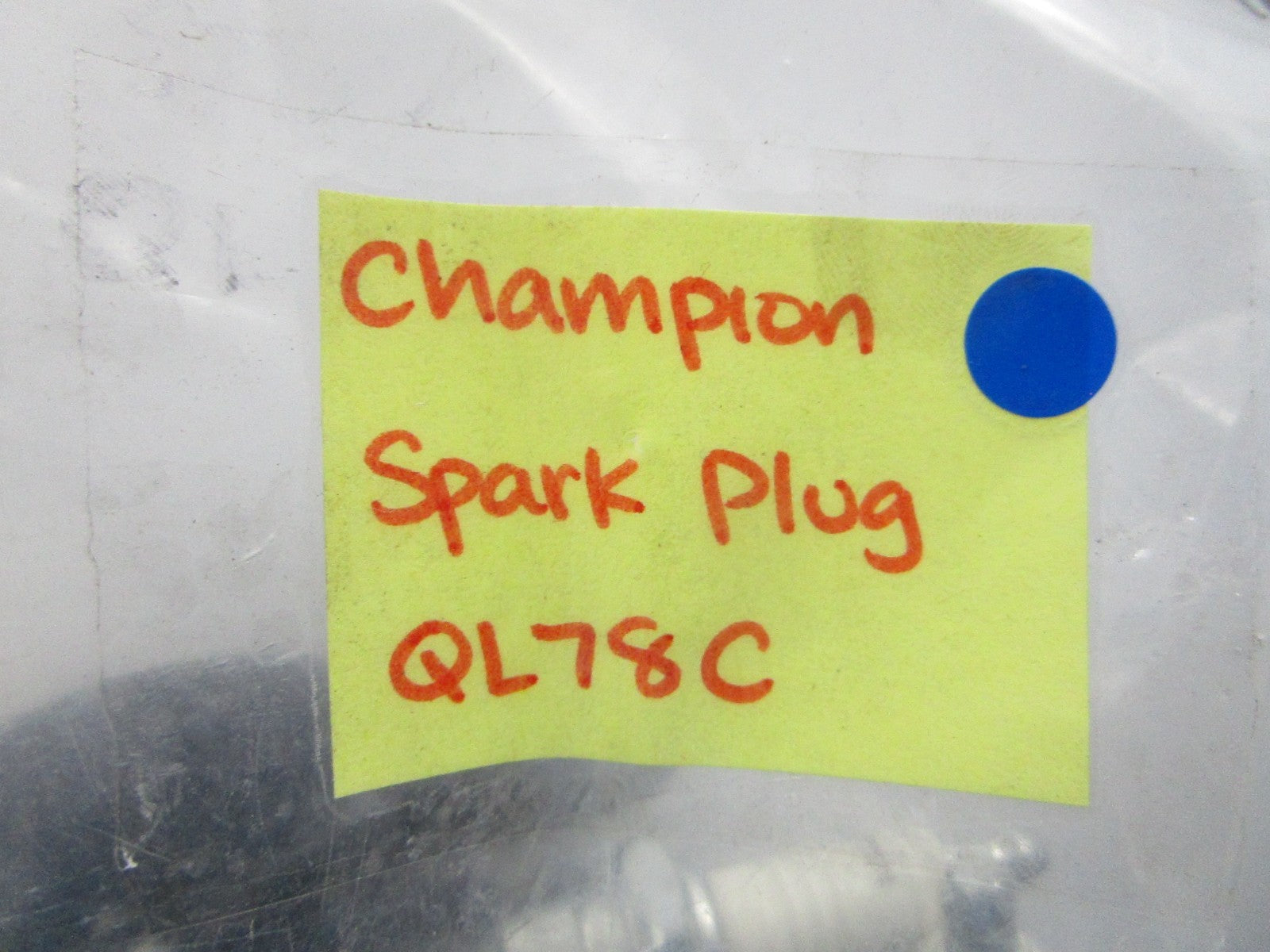 NEW (LOT OF 10) QL78C Champion Spark Plug 0810
