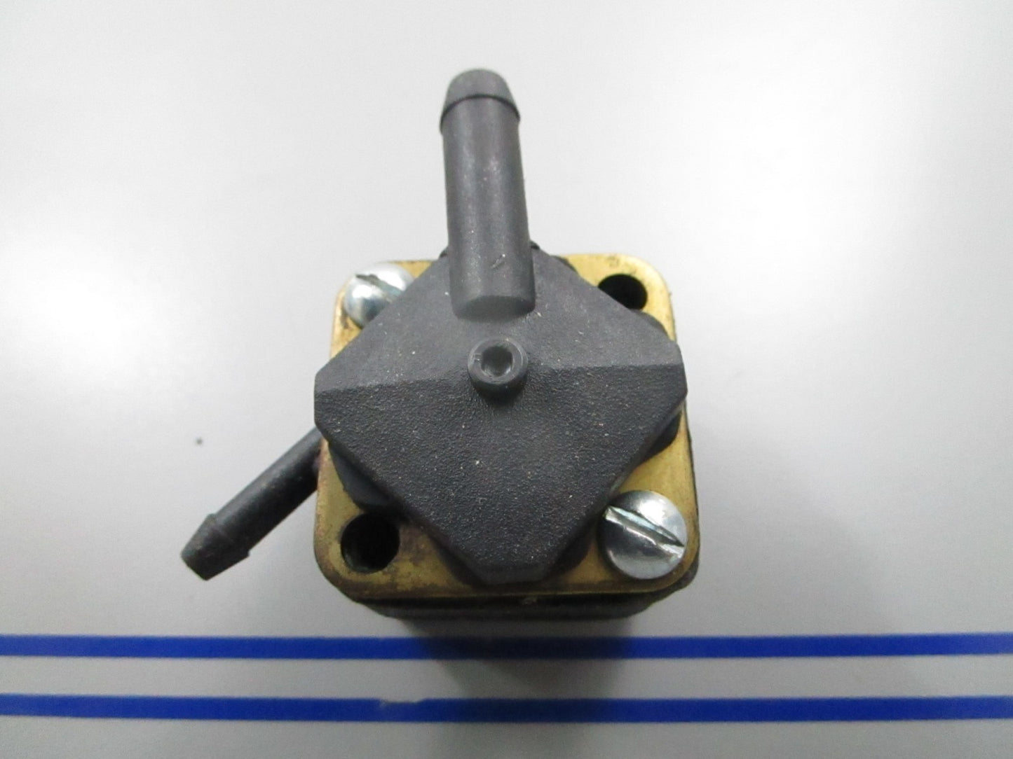 *NEW OEM* 0810 Mercury Quicksilver Fuel Pump Assembly 879077