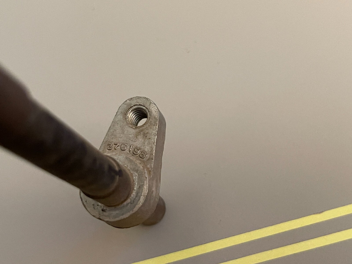 *NEW OEM* 0810 OMC Johnson Evinrude Shift Lever 376198 0376198