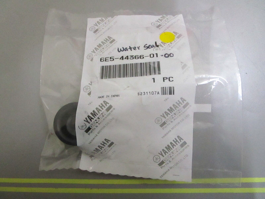 *NEW OEM* 0810 Yamaha Water Seal 6E5-44366-01-00