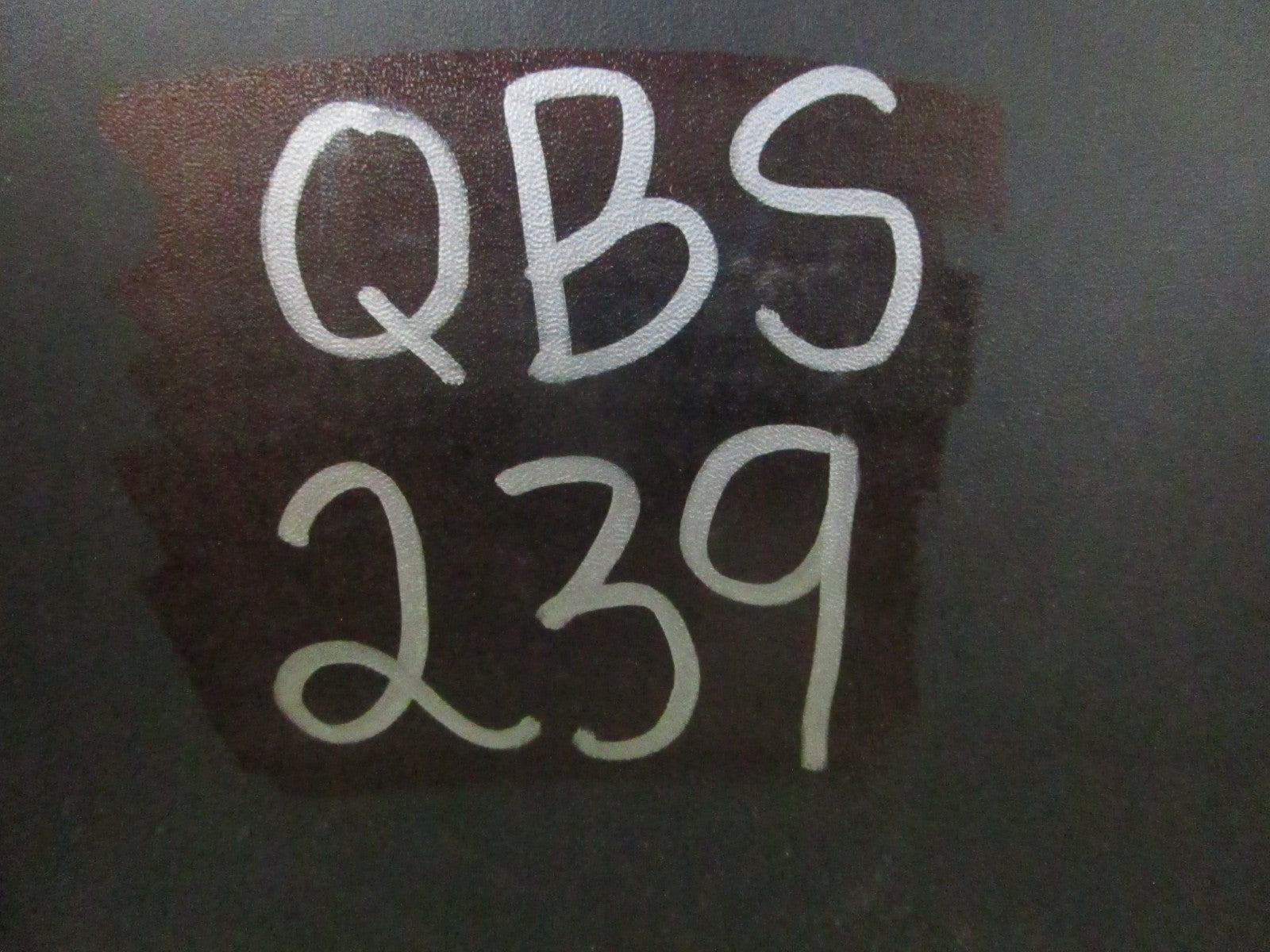 *NEW OEM* 0810 Crown Cover Plate 88501